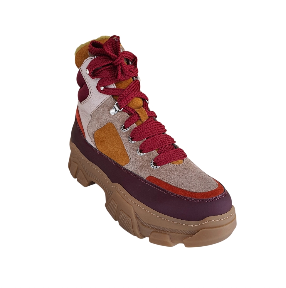 8518.М02 Multicolor